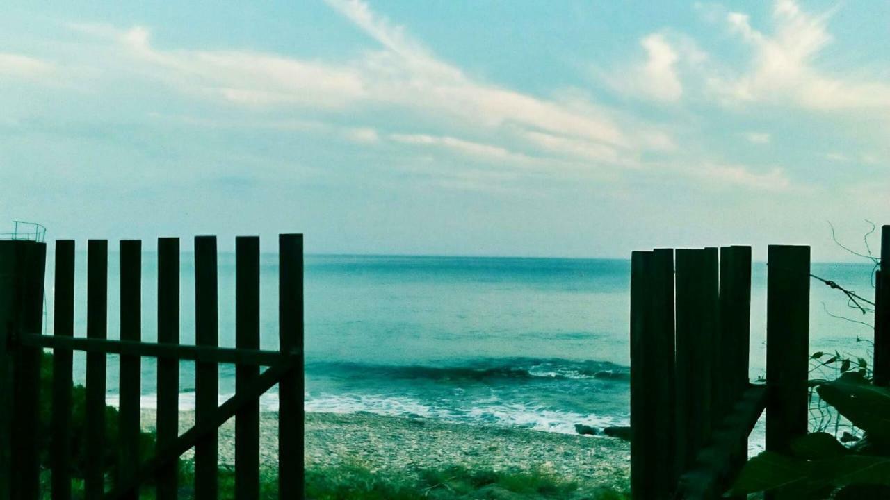 Seafront Villa Joan Nea Skioni Ngoại thất bức ảnh
